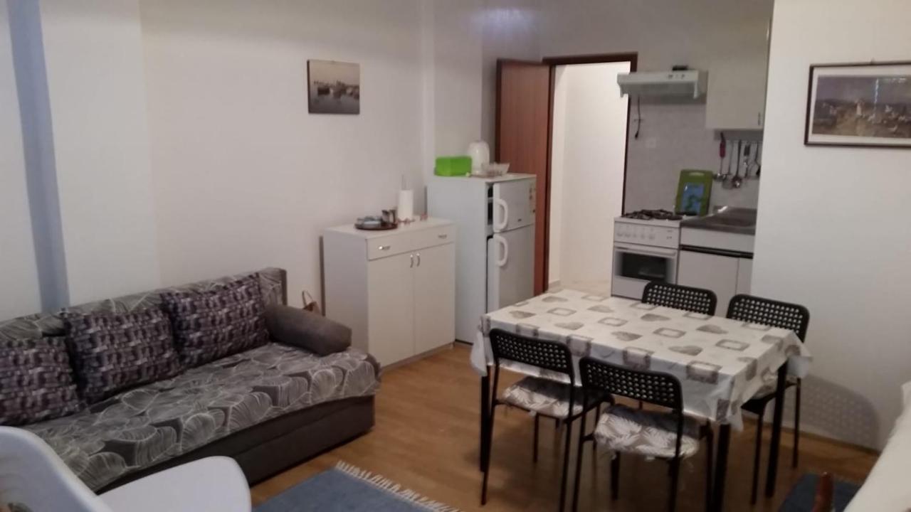 Apartment Meri 2Nd Floor Dramalj Extérieur photo
